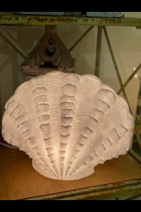 OUT OF STOCK  14" x 8" SMALL STANDING SCALLOP LAMP [480731] 