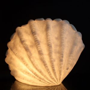 SMALL STANDING SHELL LAMP, 13"