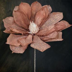 LINEN FLOWER 28"