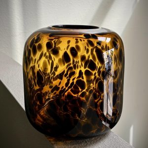 TORTOISE SHELL VASE