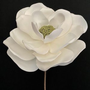 WHITE FOAM FLOWER 16x23"