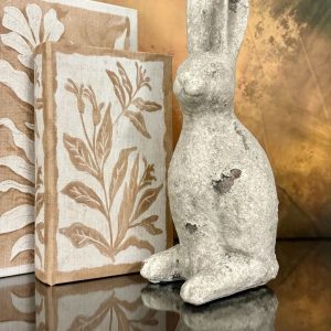 13"H WILLOW WEATHERED RABBIT