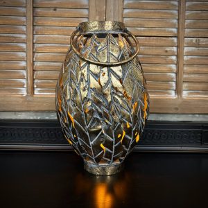 THE PALMCREST LANTERN, 10W x 15.35"H