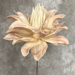 SOFT PINK BLOOM 31.5"